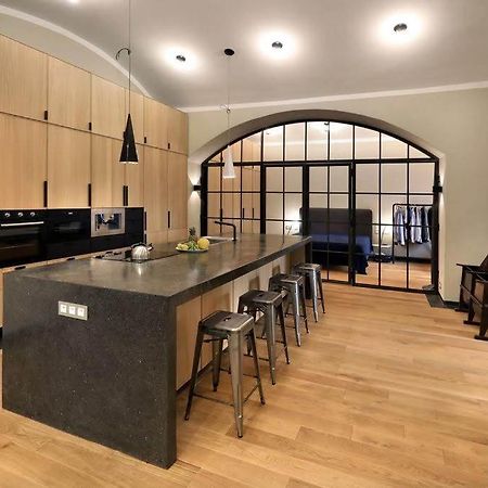 Design Loft 2 Minutes To Wenceslas Square プラハ エクステリア 写真