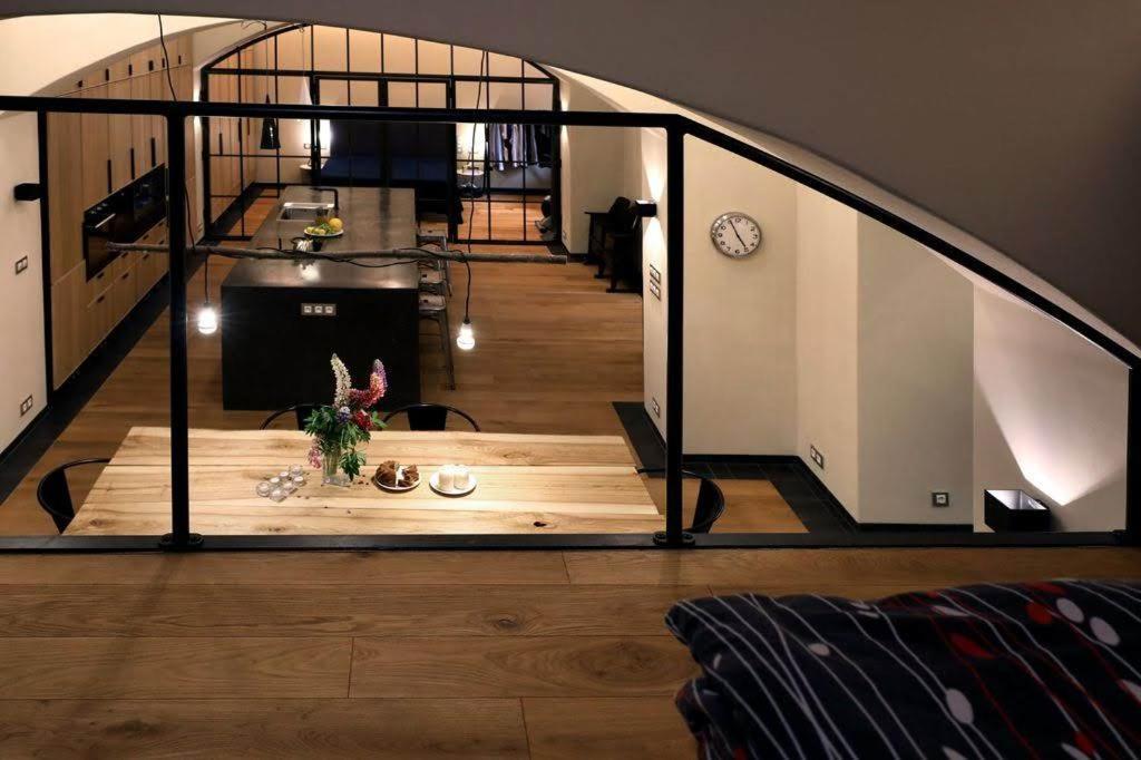 Design Loft 2 Minutes To Wenceslas Square プラハ エクステリア 写真