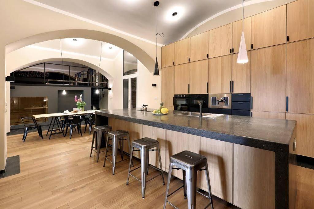 Design Loft 2 Minutes To Wenceslas Square プラハ エクステリア 写真