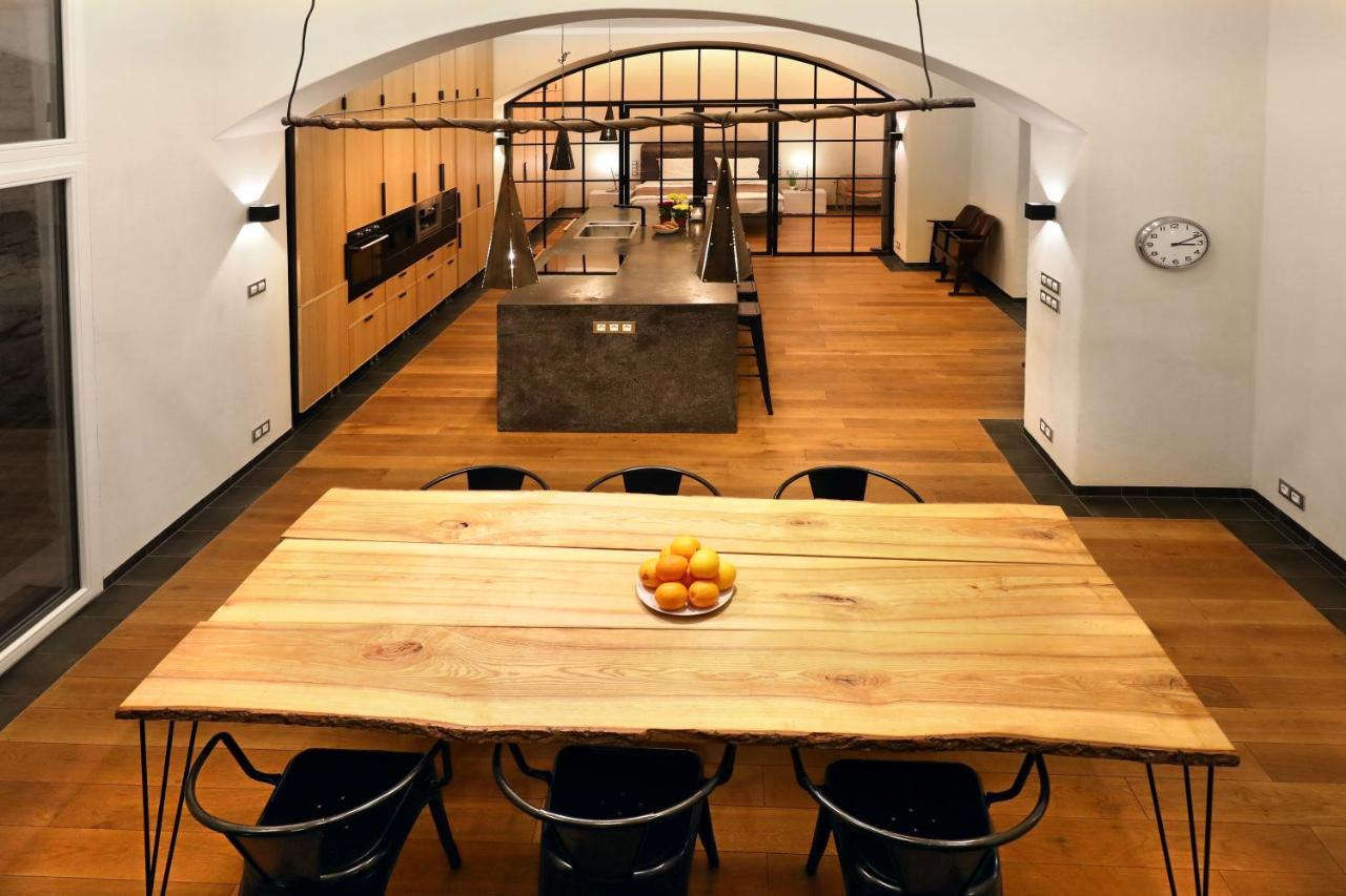 Design Loft 2 Minutes To Wenceslas Square プラハ エクステリア 写真