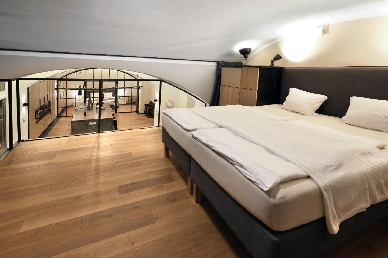 Design Loft 2 Minutes To Wenceslas Square プラハ エクステリア 写真
