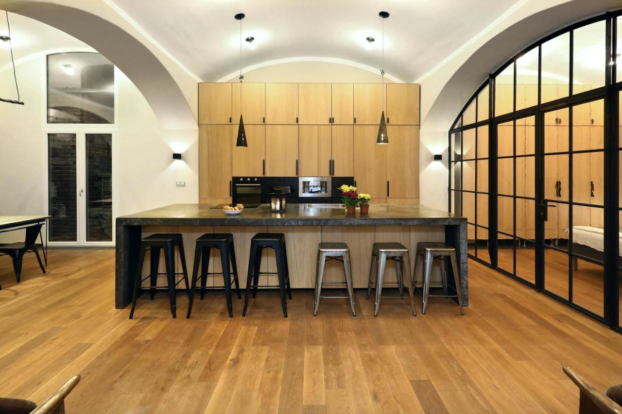 Design Loft 2 Minutes To Wenceslas Square プラハ エクステリア 写真