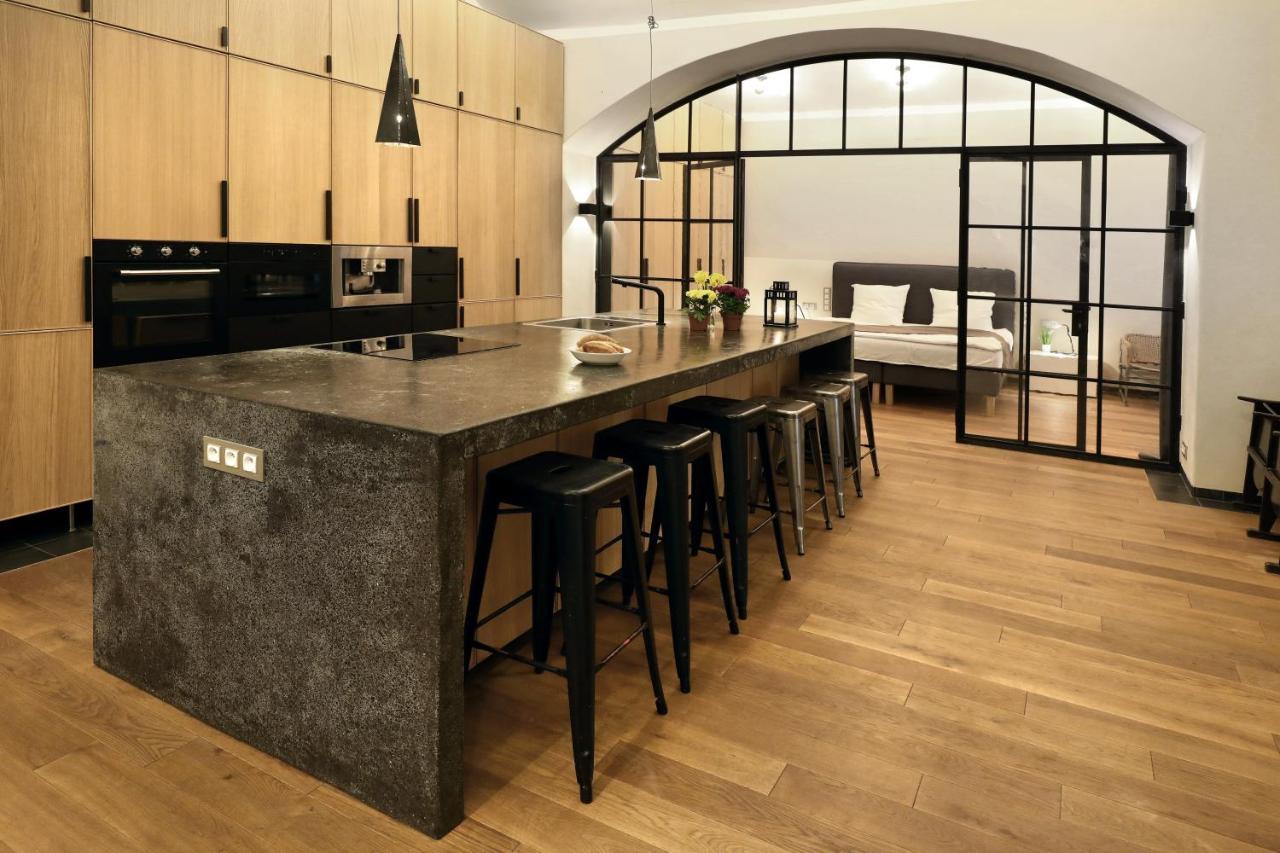 Design Loft 2 Minutes To Wenceslas Square プラハ エクステリア 写真